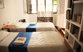 La Casona, habitación privada con baño en suite